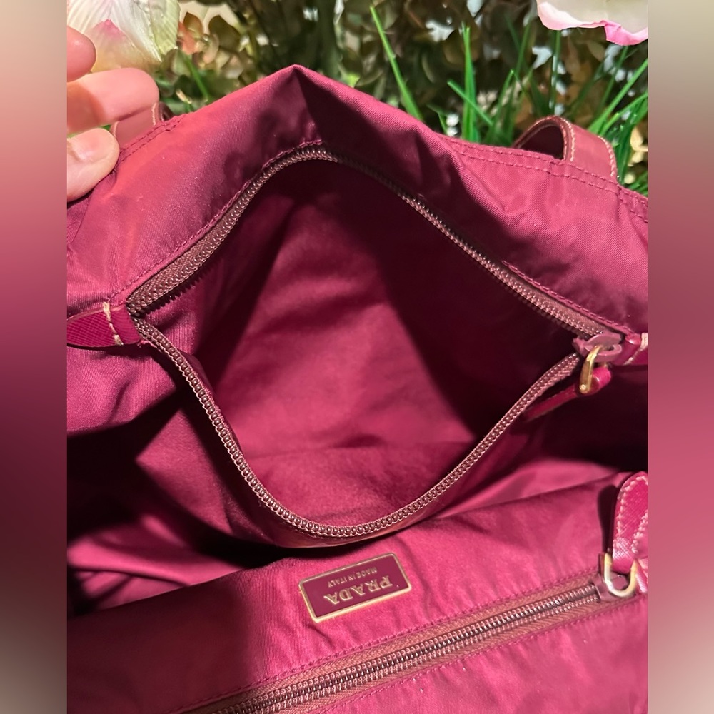 ⛔️ SOLD ⛔️ Prada Tessuto Robot Tote Bag - Picture 8 of 16